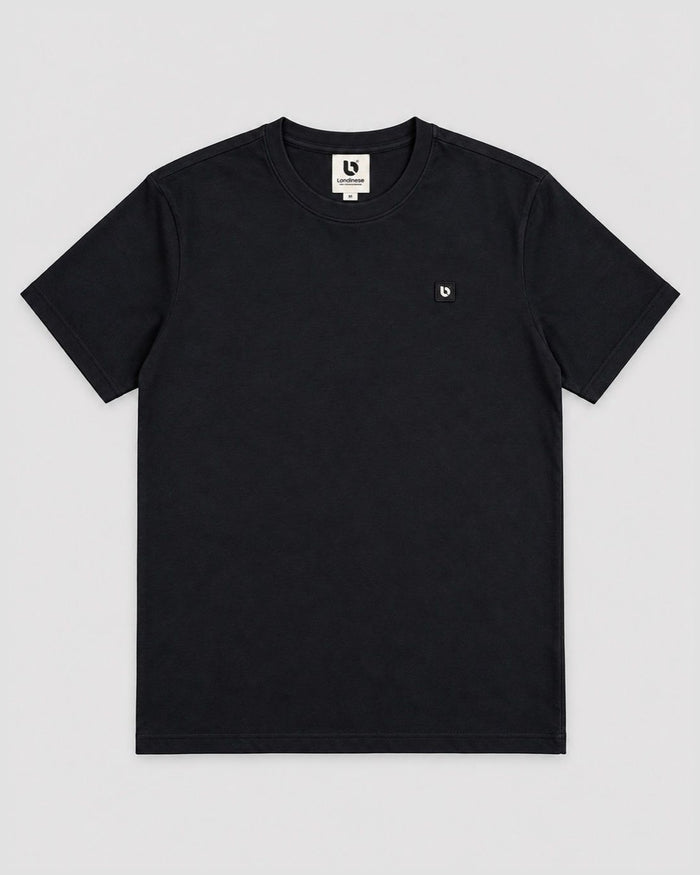 Londinese Marshall Tee, t-shirt nera (Black) con logo sul petto, vista frontale